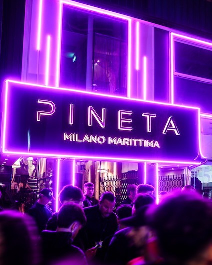 Saturday Night alla discoteca Pineta di Milano Marittima