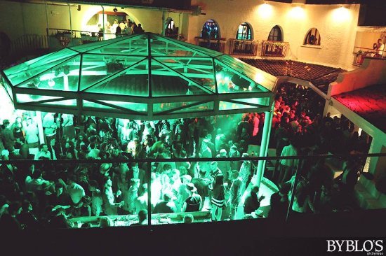 Byblos Club, inaugurazione del sabato estate 2012