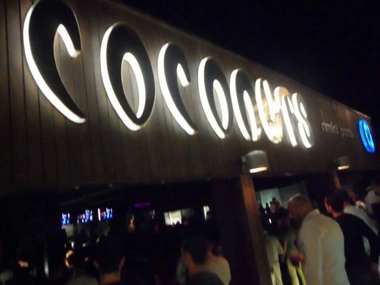Discoteca Coconuts, inaugurazione sabato notte