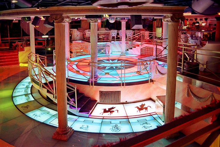 Discoteca Baia Imperiale, inaugurazione del mercoledì notte estate 2013
