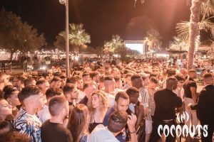 Giro di Boa Settimanale per la Discoteca Coconuts di Rimini